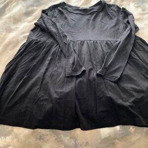 H&M Black Maternity Top, Size Large
